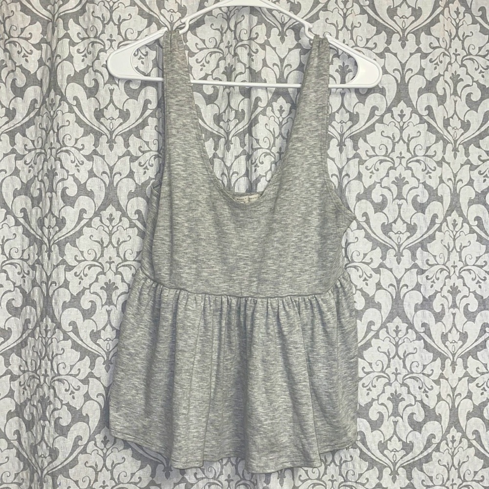 Super flattering tank